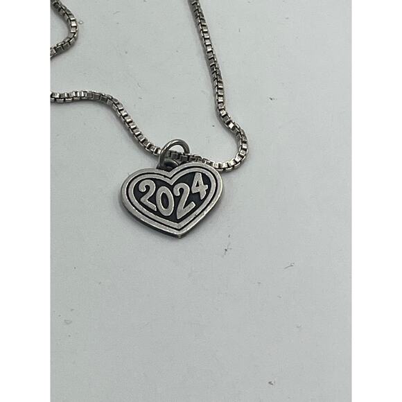 James Avery Sterling Silver 2024 Heart Charm Box Link Sterling Chain Necklace - Picture 2 of 11